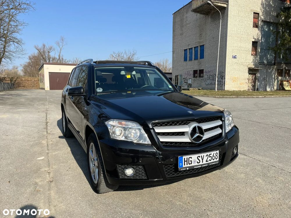 Mercedes-Benz GLK - 1