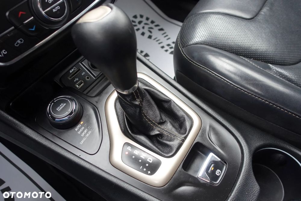 Jeep Cherokee 2.0 Multijet Active Drive I Automatik Limited - 26