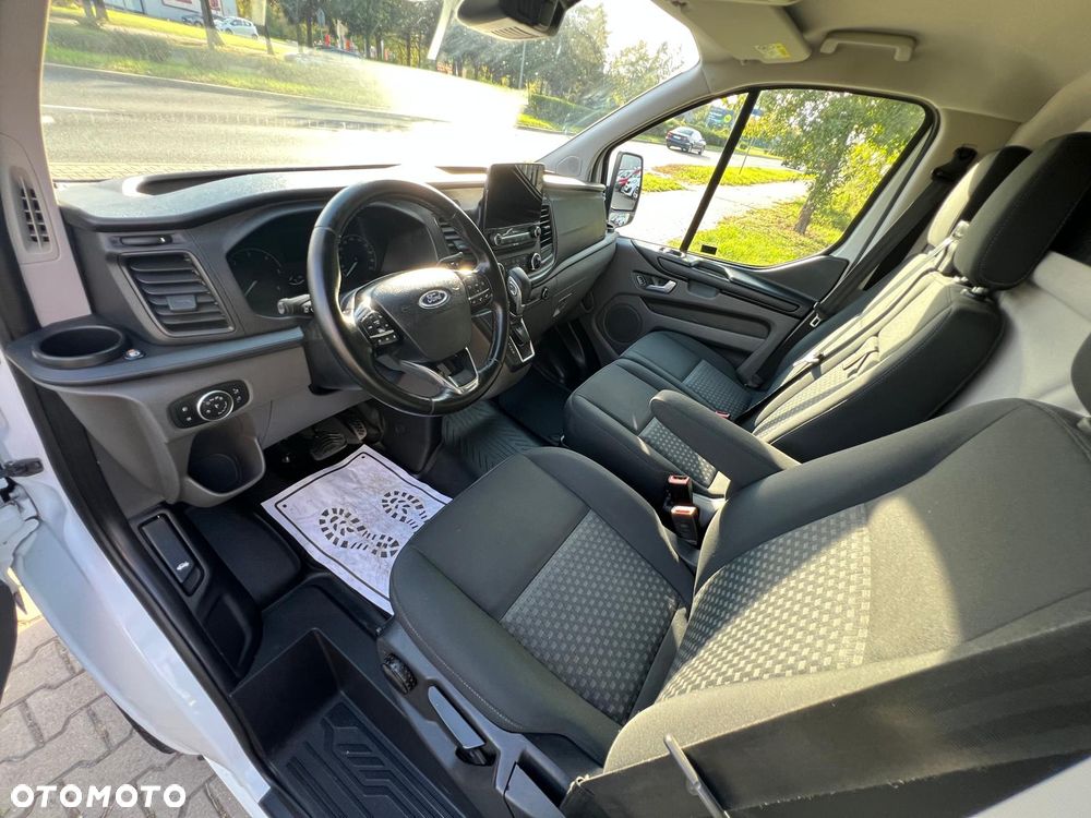 Ford TRANSIT CUSTOM 2,0 TDCI 130KM L1 AUTOMAT BI-XENON - 28