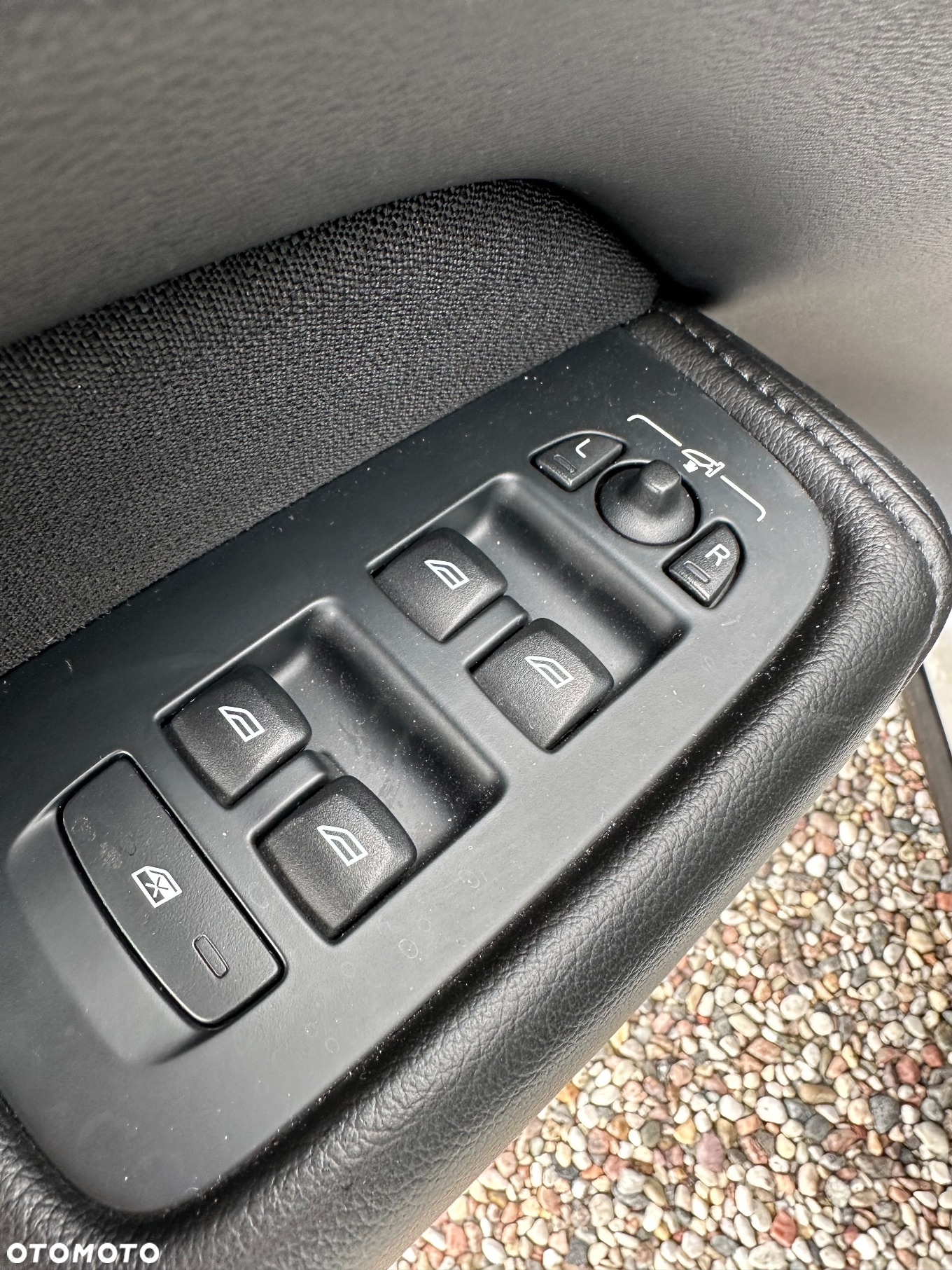 Volvo XC 60 D4 AWD Geartronic Momentum - 9