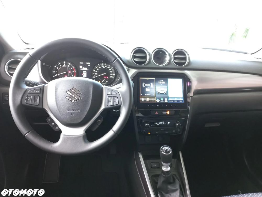 Suzuki Vitara 1.4 Boosterjet mHEV Premium Plus 2WD - 10