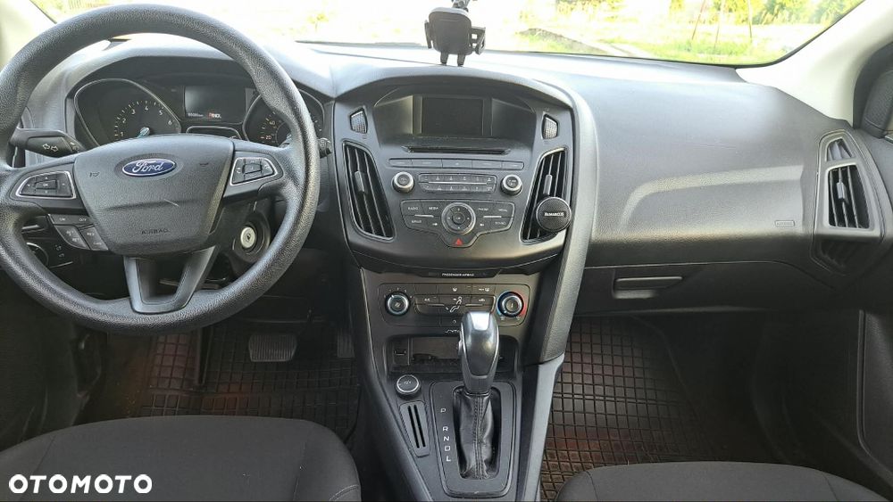 Ford Focus - 6