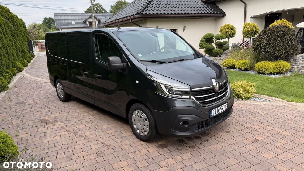 Renault TRAFIC - 1