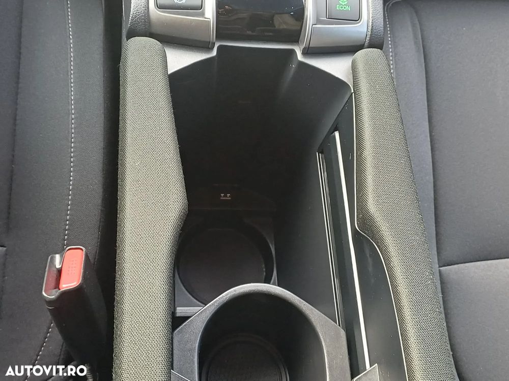 Honda Civic 1.5 VTEC Turbo CVT Sport - 21