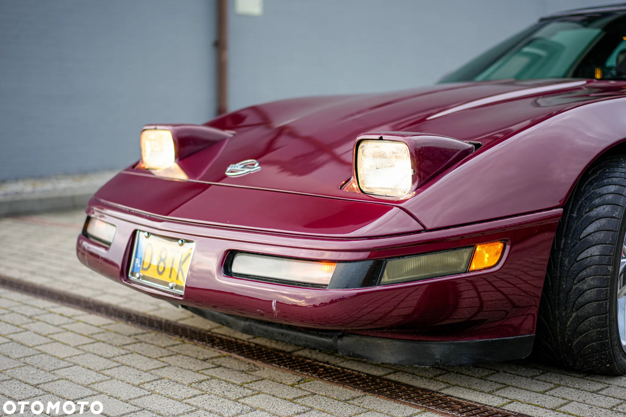 Chevrolet Corvette - 13
