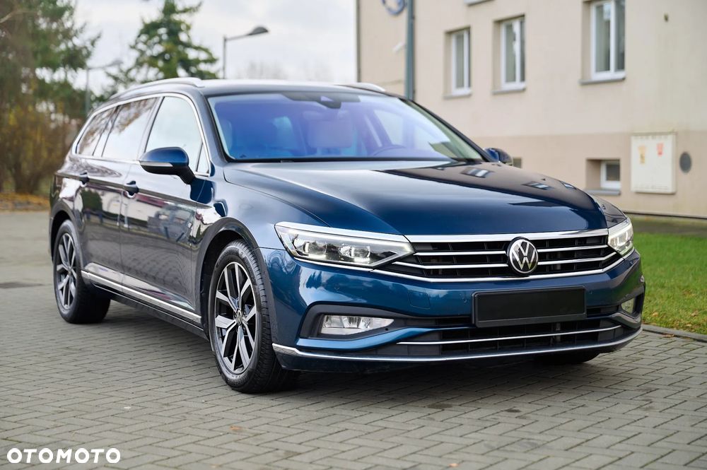 Volkswagen Passat - 19