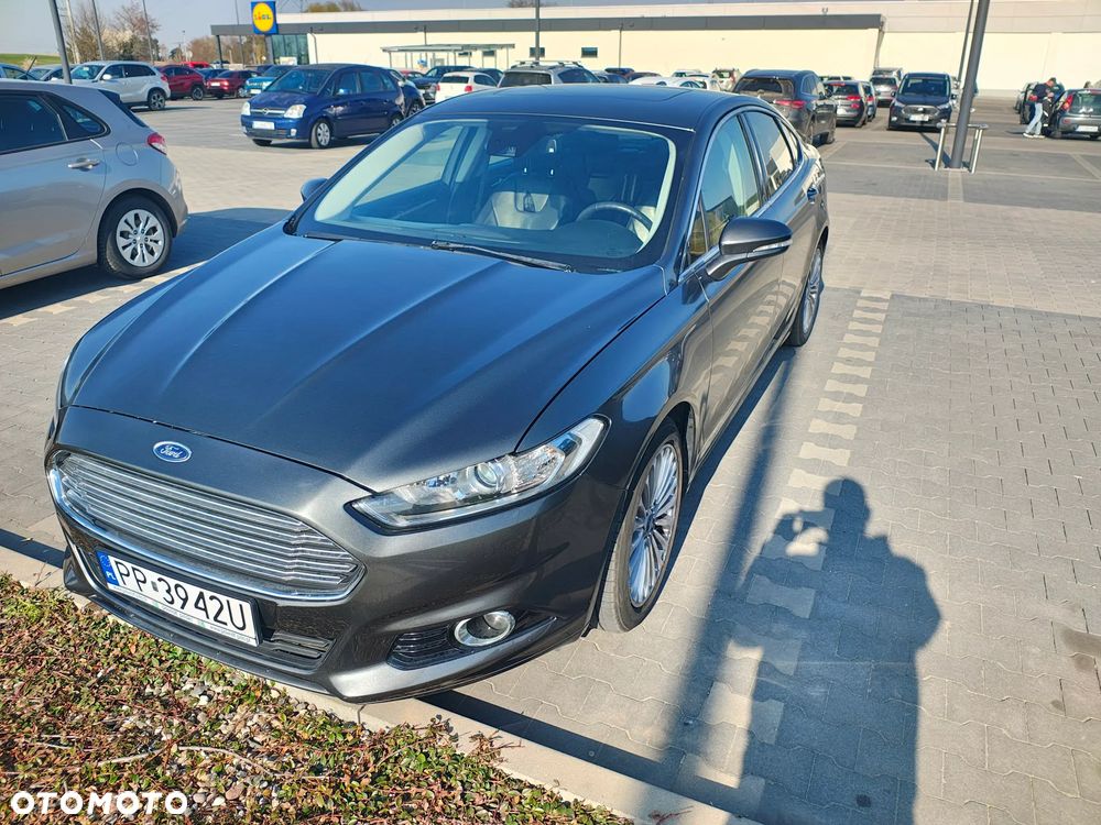Ford Fusion - 1