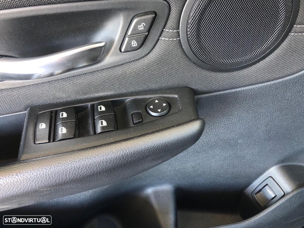 BMW 216 Active Tourer d Advantage - 13