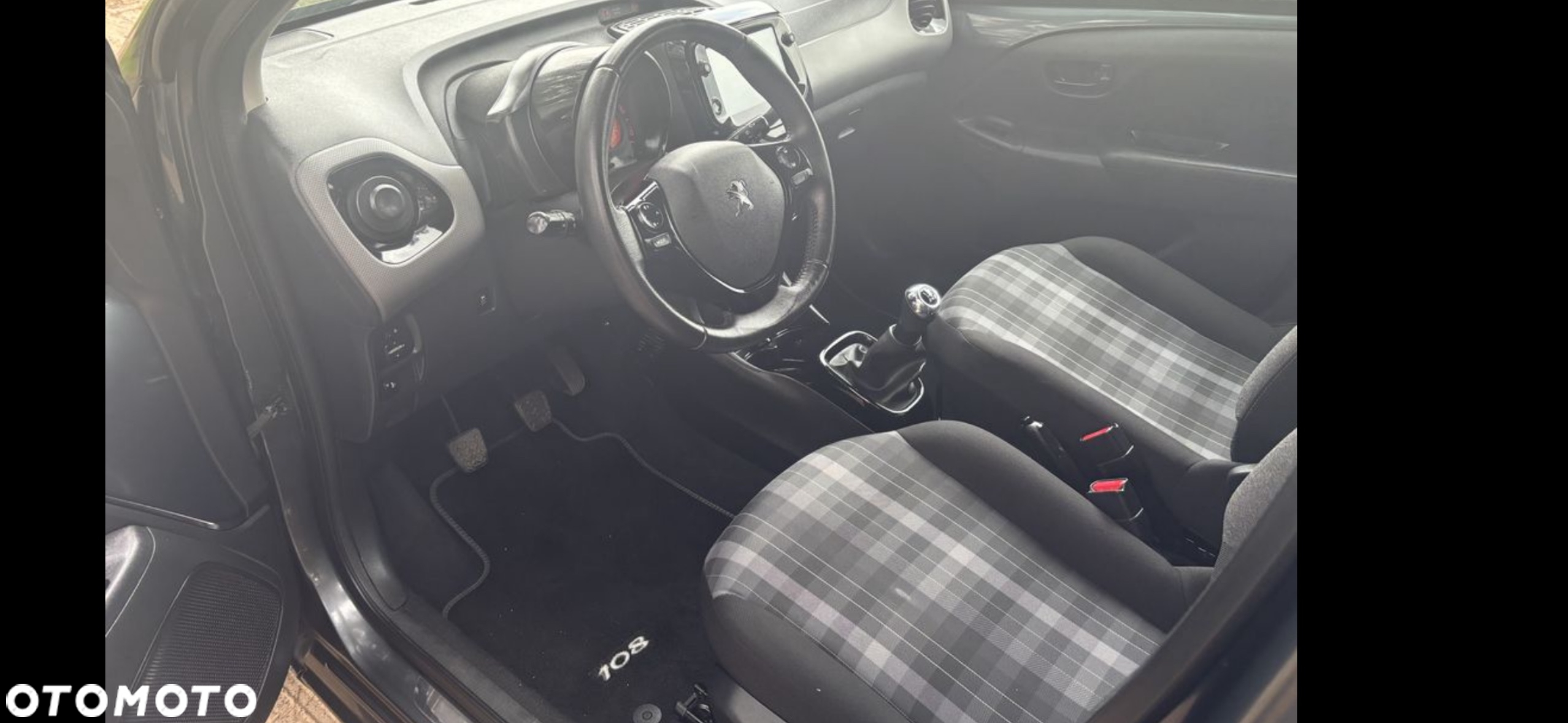Peugeot 108 VTI 72 Top Active - 4