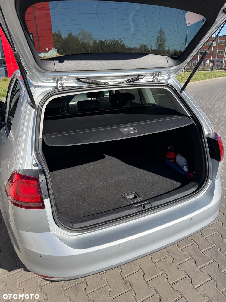 Volkswagen Golf 1.6 TDI Trendline DSG - 18