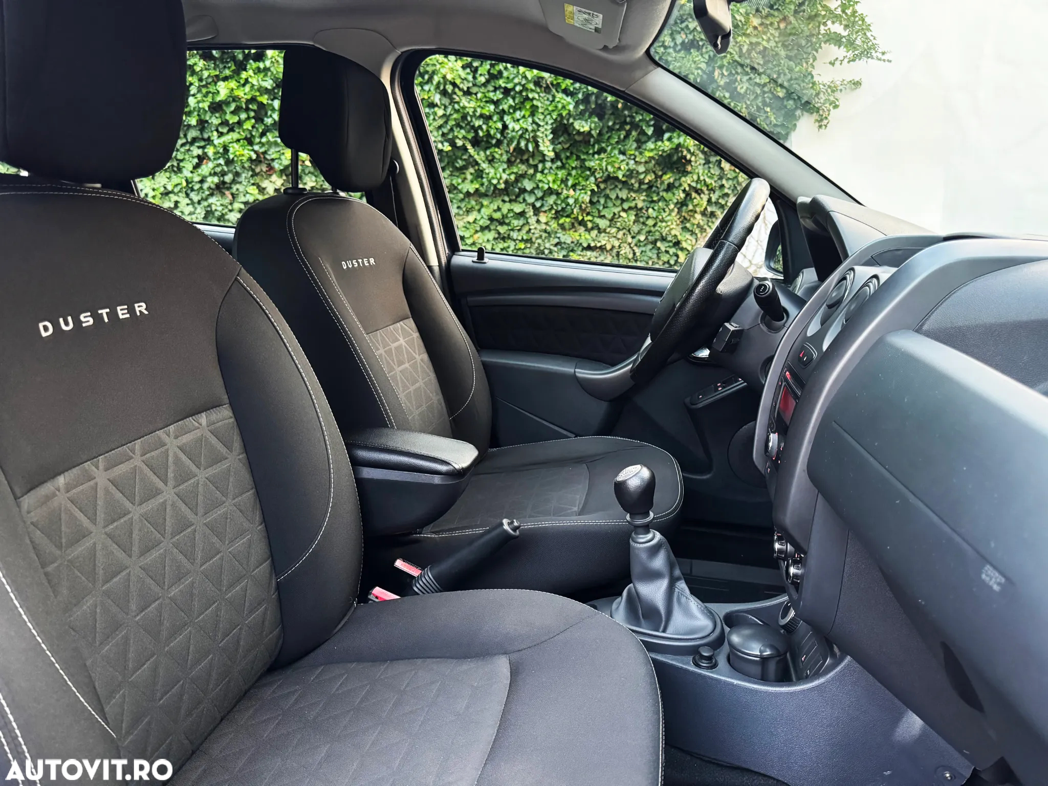Dacia Duster 1.5 dCi 4x4 Laureate - 7