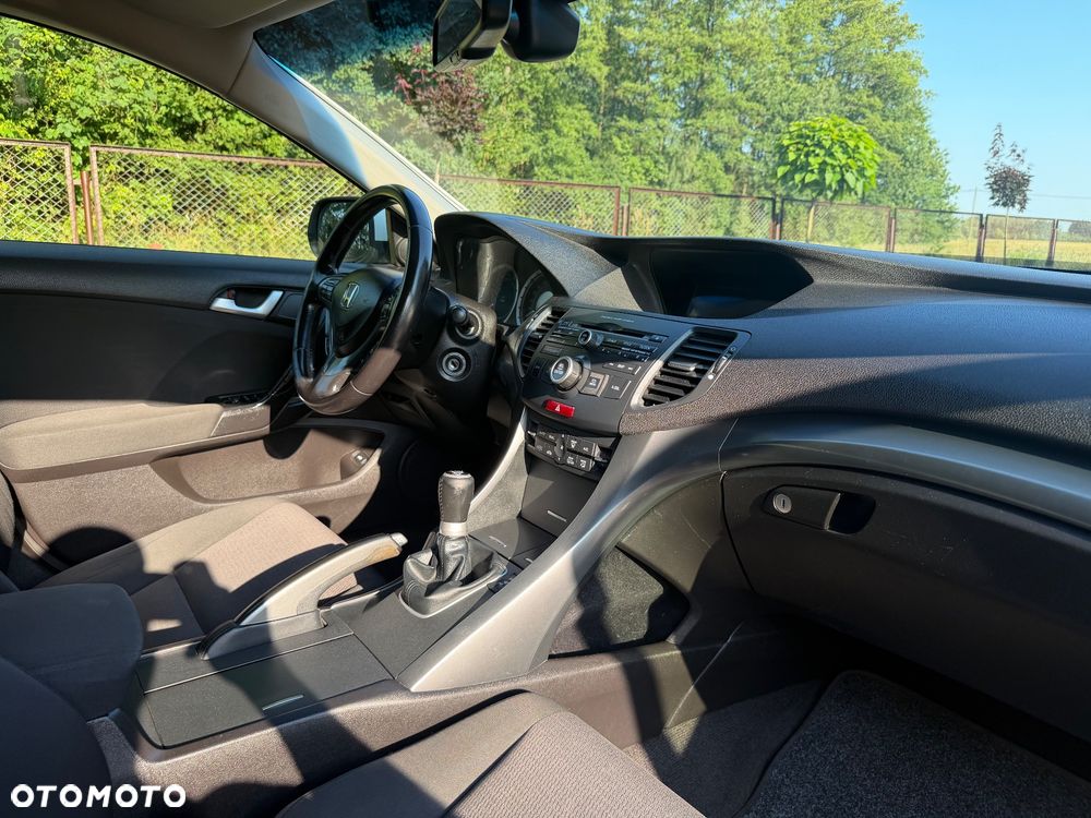 Honda Accord 2.0 Elegance - 9