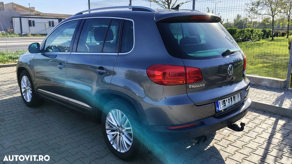 Volkswagen Tiguan 2.0 TDI DPF BlueMotion Technology Cup Sport & Style - 4