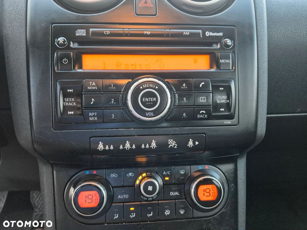 Nissan Qashqai - 21