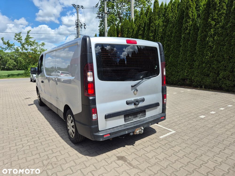 Renault Trafic - 2
