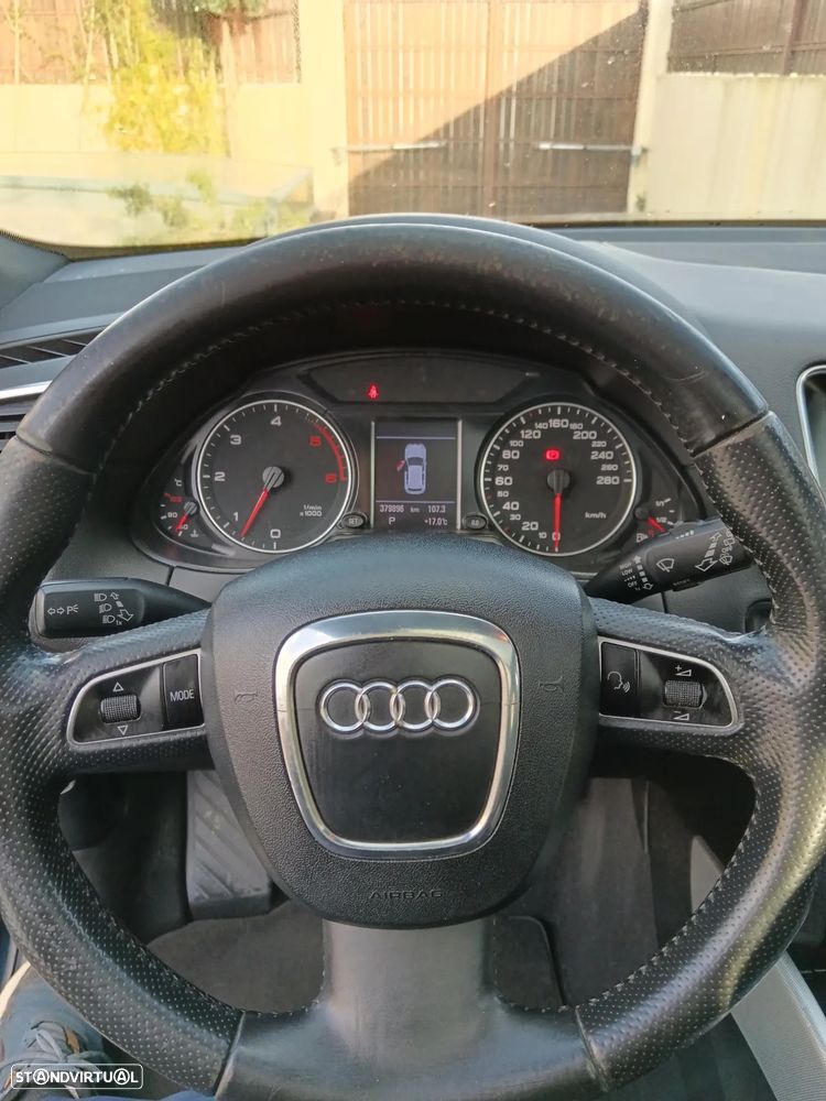 Audi Q5 3.0 TDI Exclusive S-tronic - 9