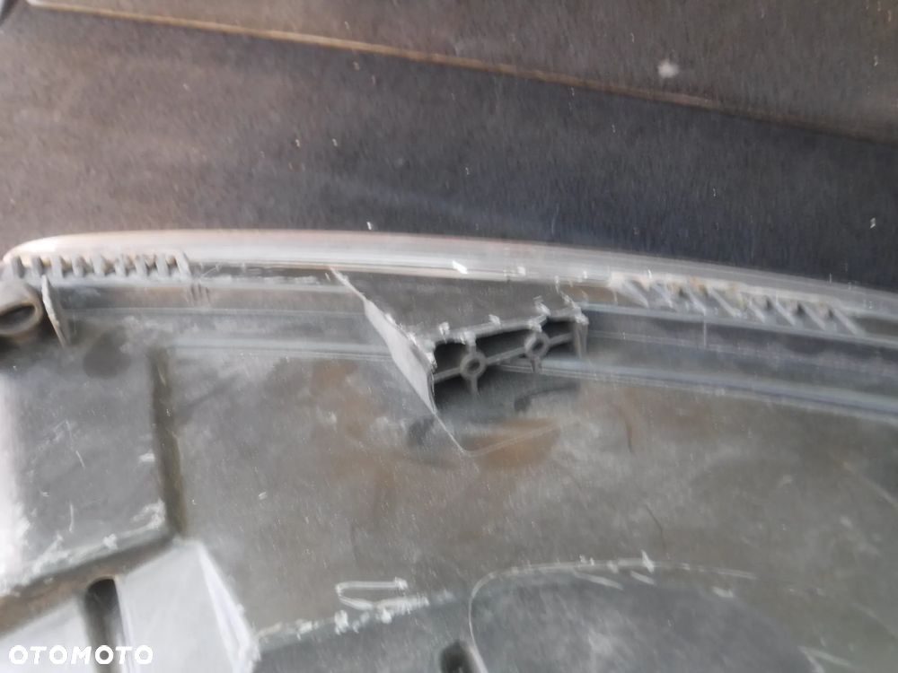 Audi A6 C6 xenon lewy Europa - 5