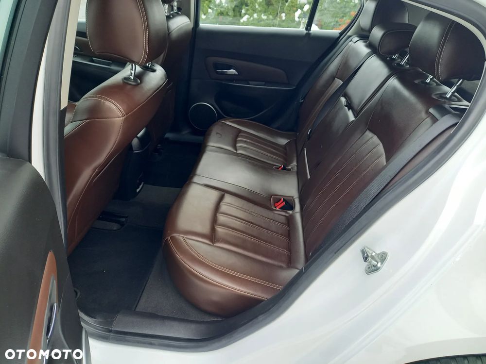 Chevrolet Cruze 1.4 T LT+ - 25