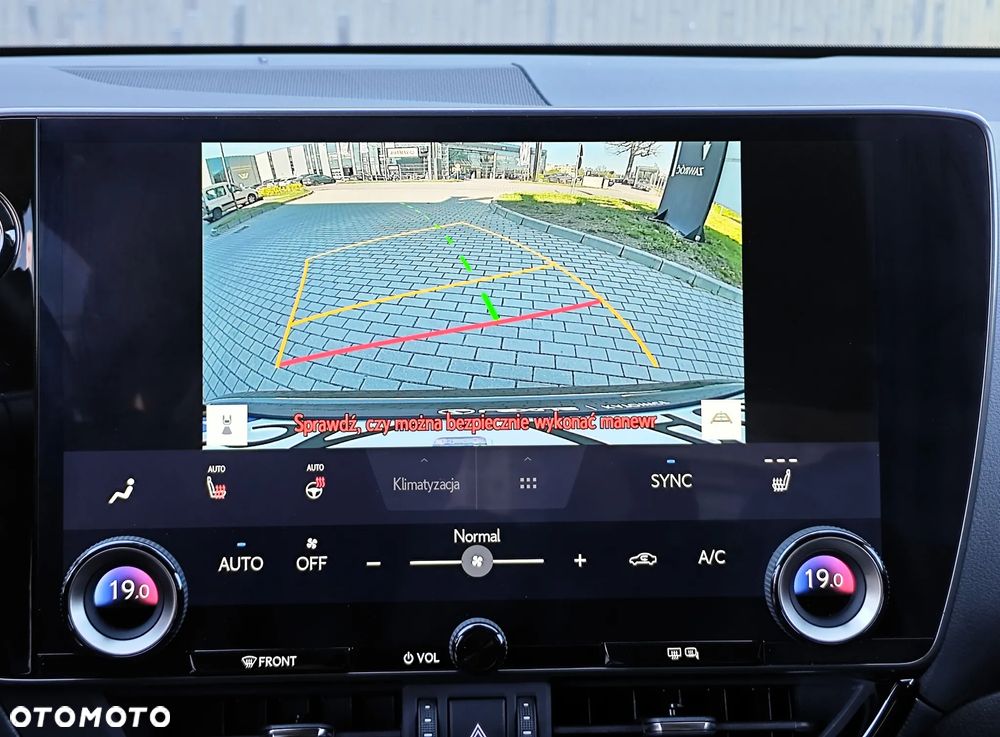 Lexus NX 350h Prestige AWD - 18