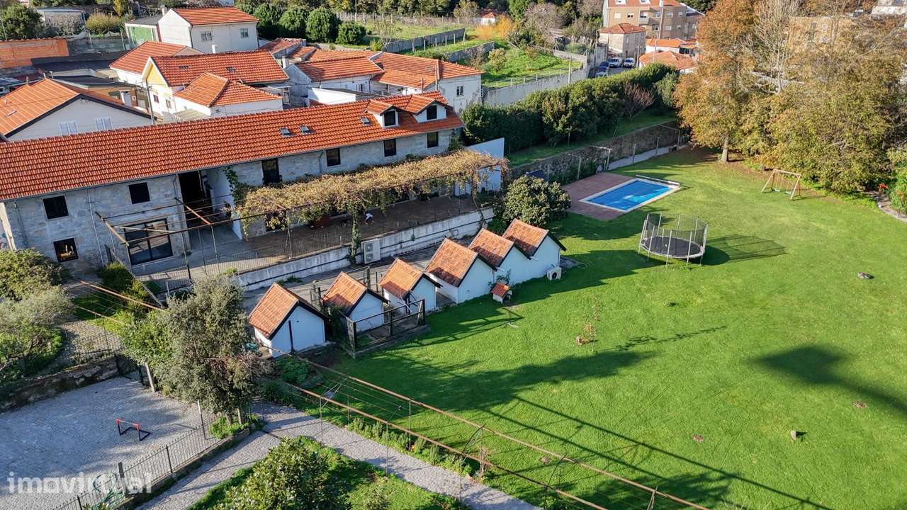 Encantadora Casa de 1937 com Piscina, Bosque, Anexos e Casas... - Grande imagem: 4/60
