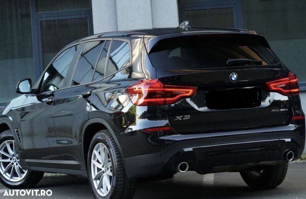 BMW X3 xDrive20d Aut. Advantage - 2