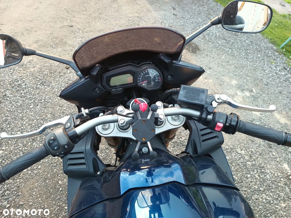 Yamaha FZ - 5