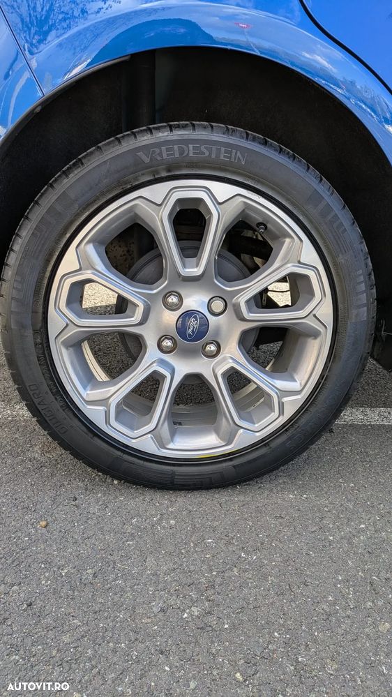 Ford EcoSport - 15