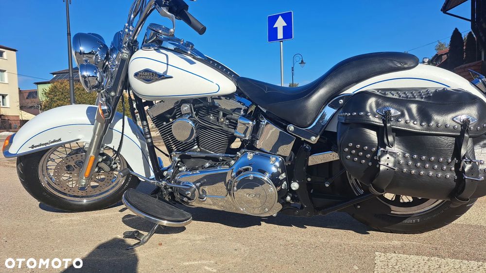 Harley-Davidson Softail Heritage Classic - 10