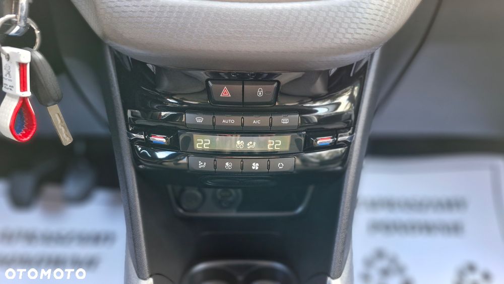 Peugeot 2008 PureTech 110 Stop&Start Style - 31