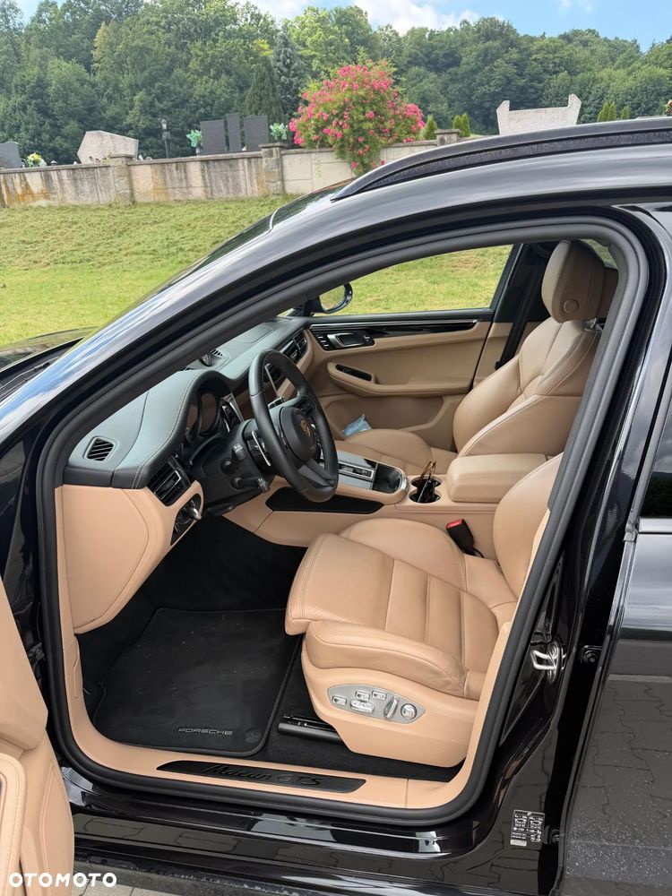 Porsche Macan - 6