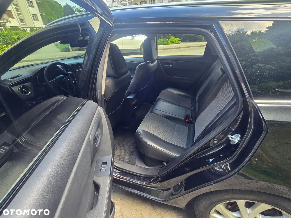 Toyota Auris - 7