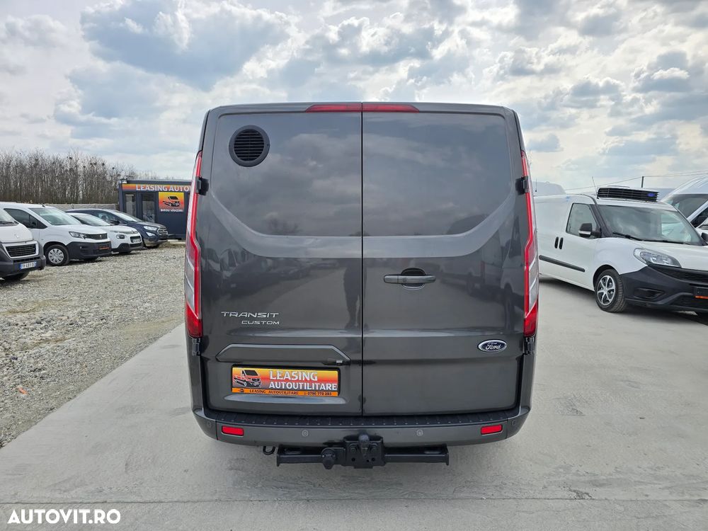 Ford Transit Custom L2H1 PREMIUM EDITION Magnetic Grey - 9