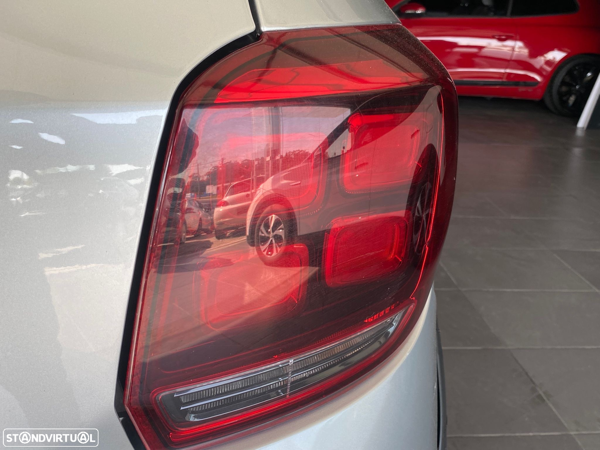 Dacia Sandero 1.0 SCe Comfort - 11