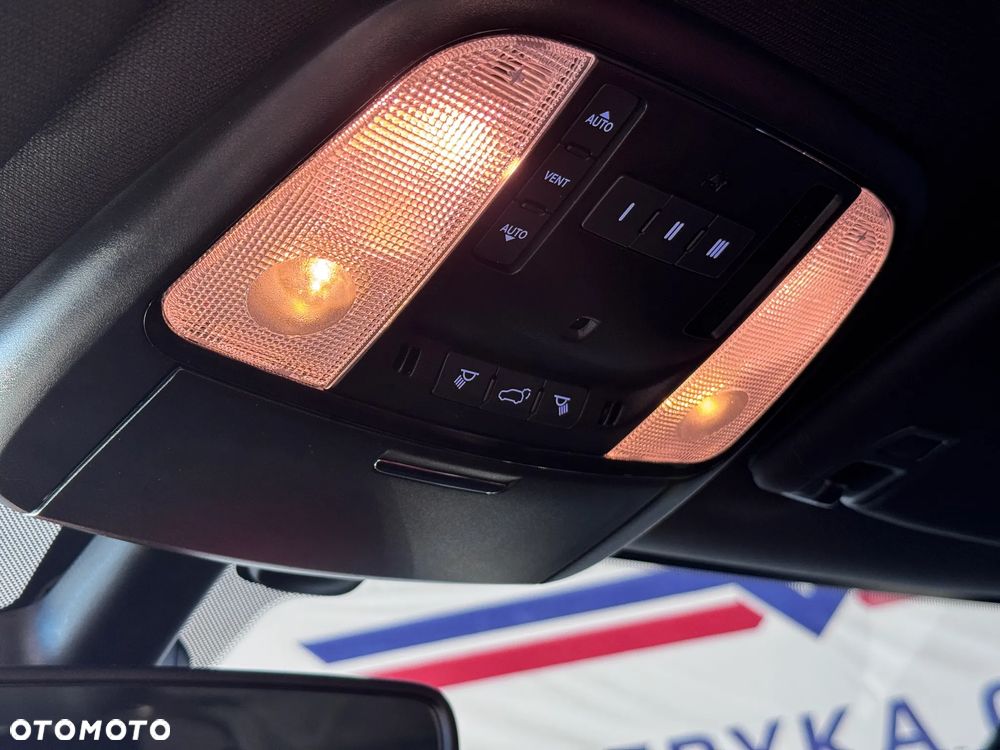 Dodge Durango 6.4 SRT - 20