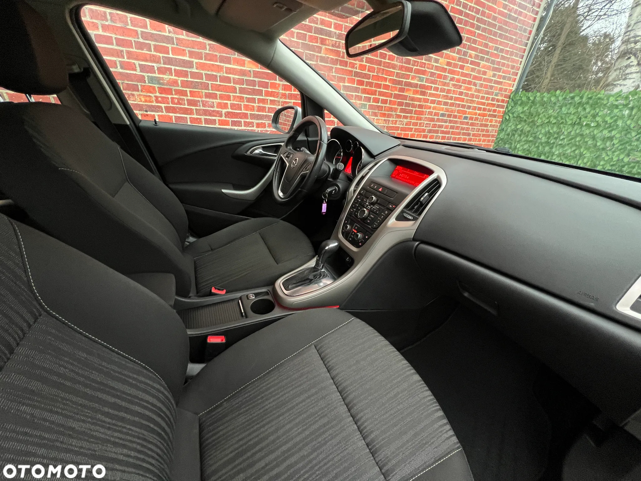 Opel Astra - 10