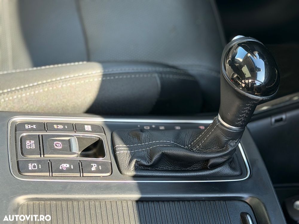 Kia Sorento 2.2 CRDi AWD Aut. Platinum Edition - 28