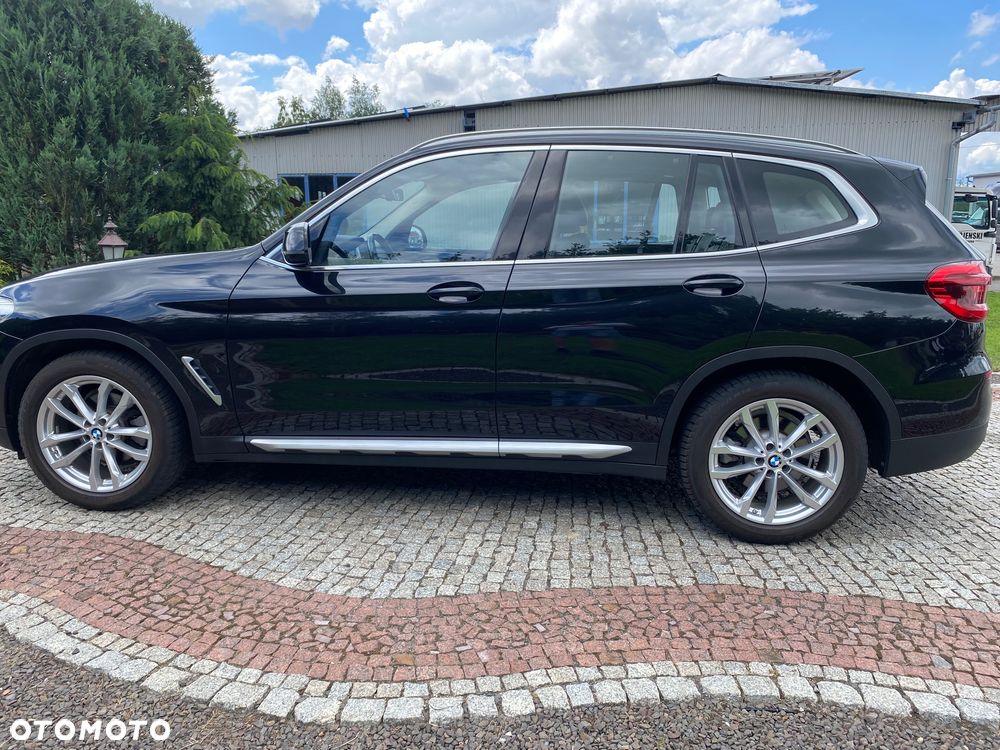 BMW X3 xDrive20d Luxury Line - 6