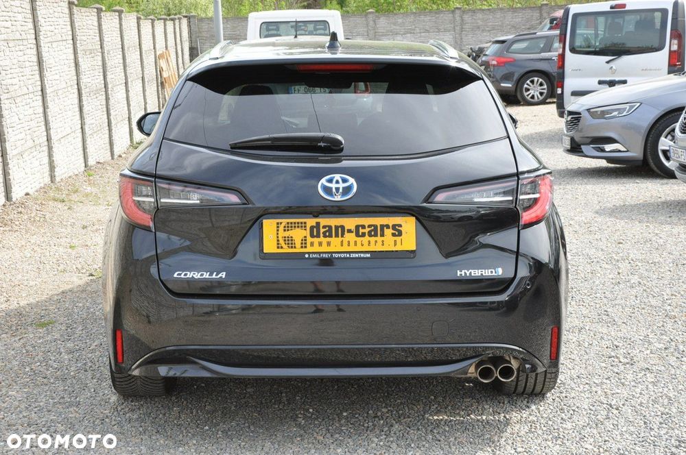 Toyota Corolla - 4