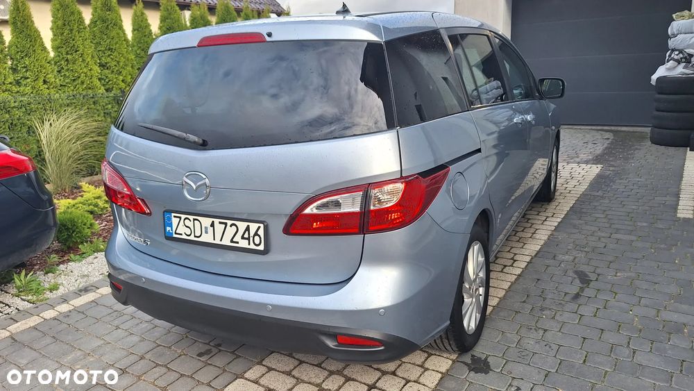 Mazda 5 - 10