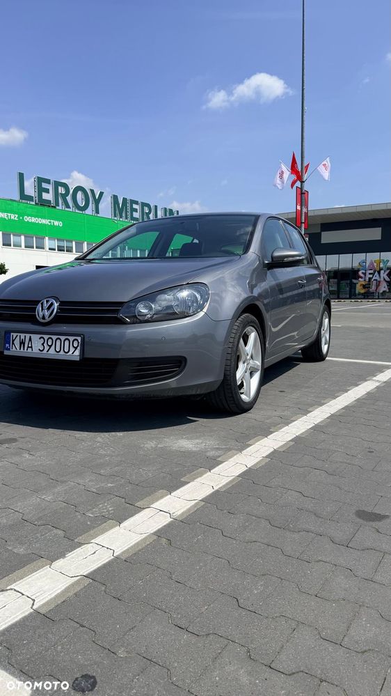 Volkswagen Golf - 5