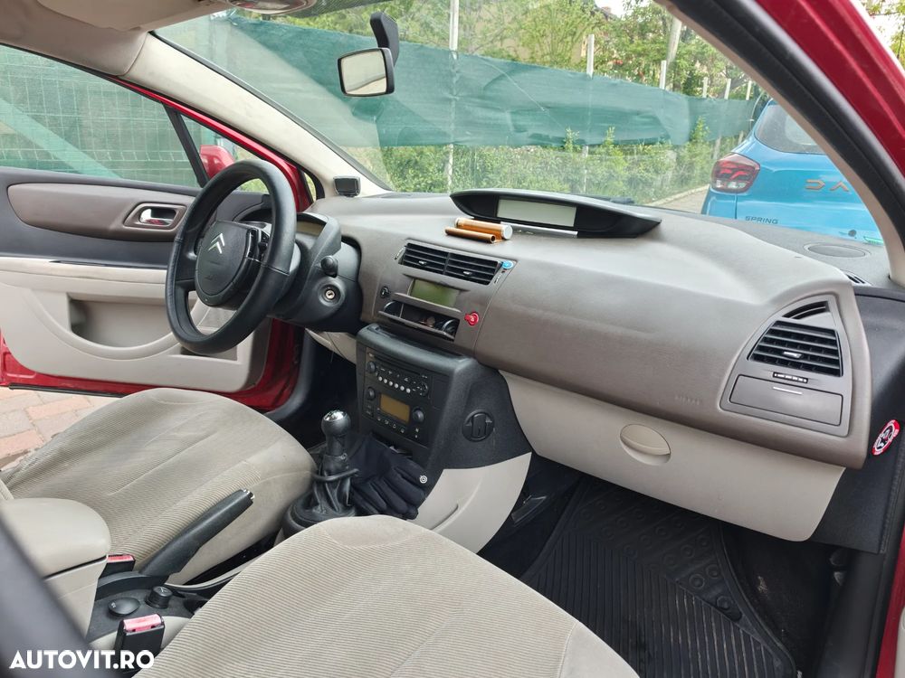 Citroën C4 - 8