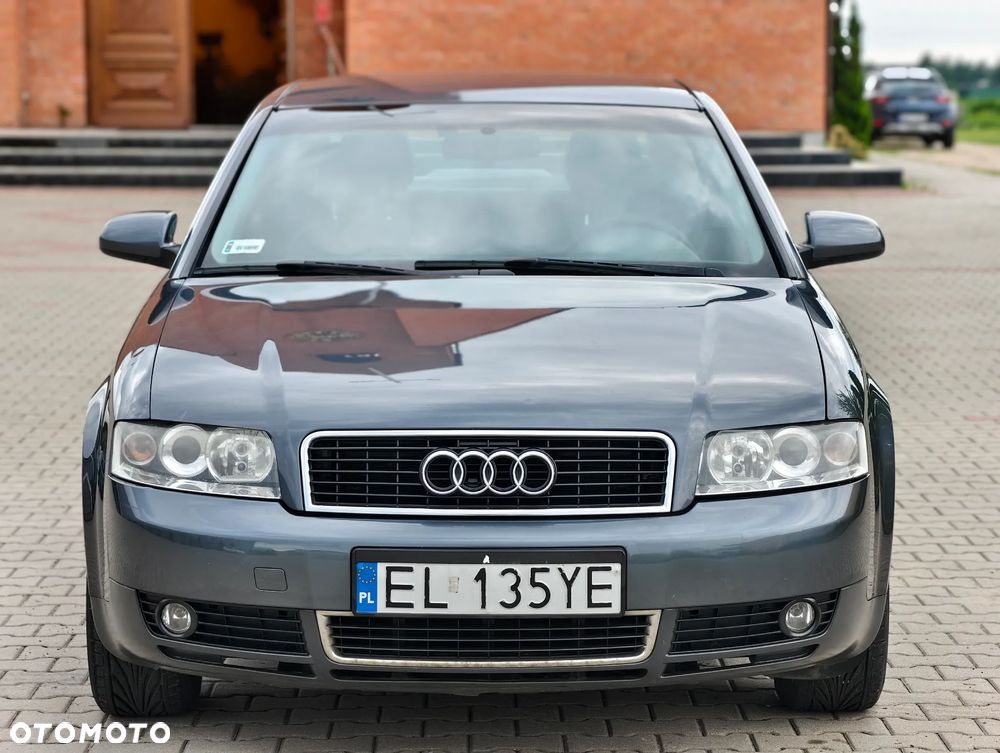 Audi A4 Limousine 2 - 24