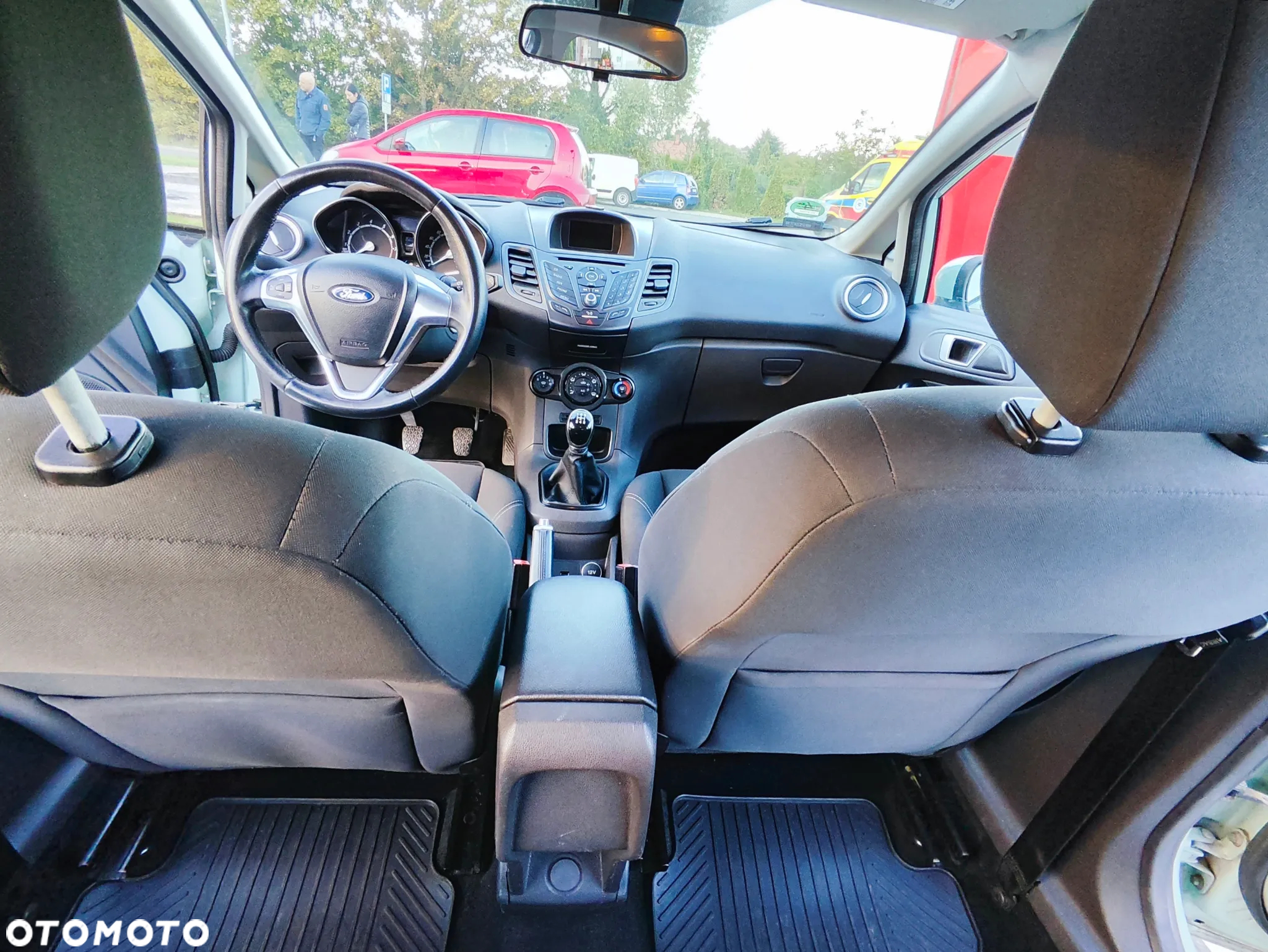 Ford Fiesta 1.4 Trend - 11