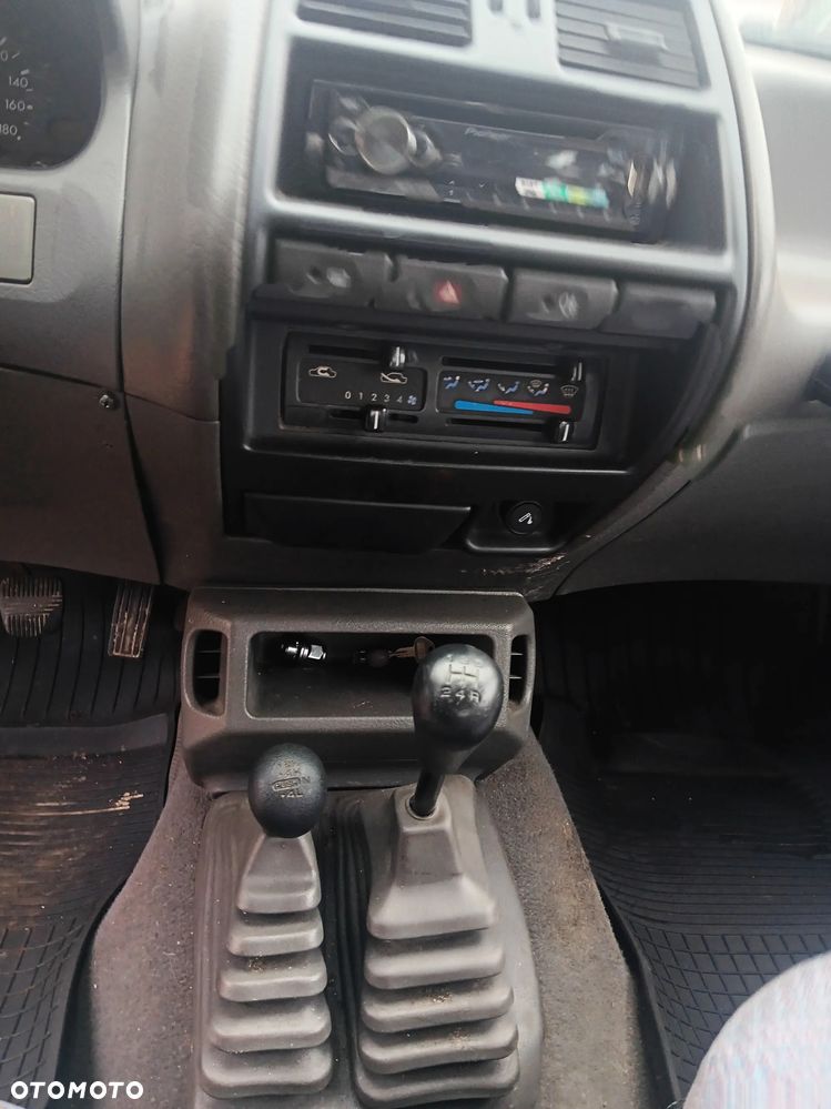 Suzuki Grand Vitara 1.6 Comfort - 37