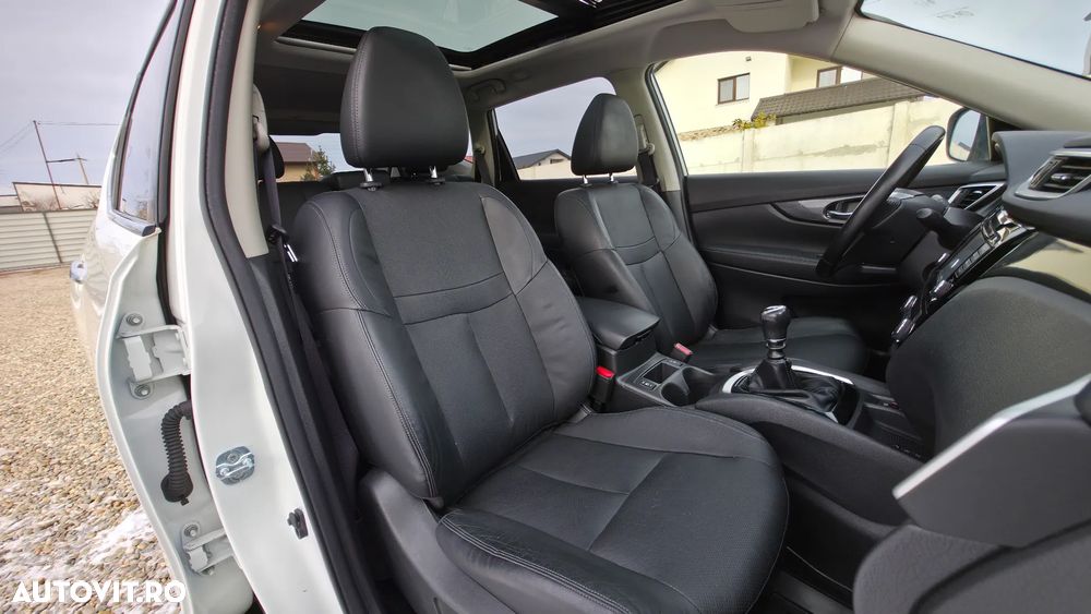 Nissan X-Trail 1.6 dCi Tekna - 23