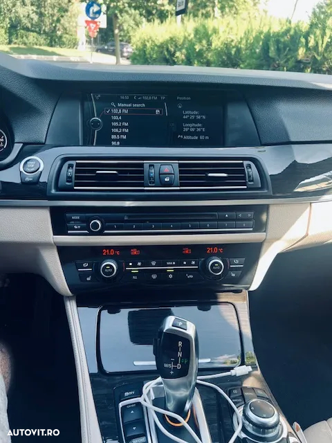 BMW Seria 5 520d - 4