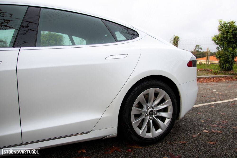 Tesla Model S 90D AWD - 55