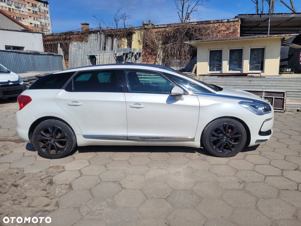 Citroën DS5 BlueHDi 120 Business Class - 12