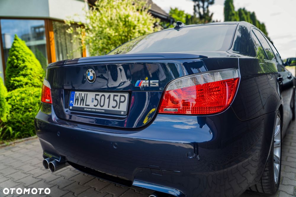 BMW M5 Standard - 8