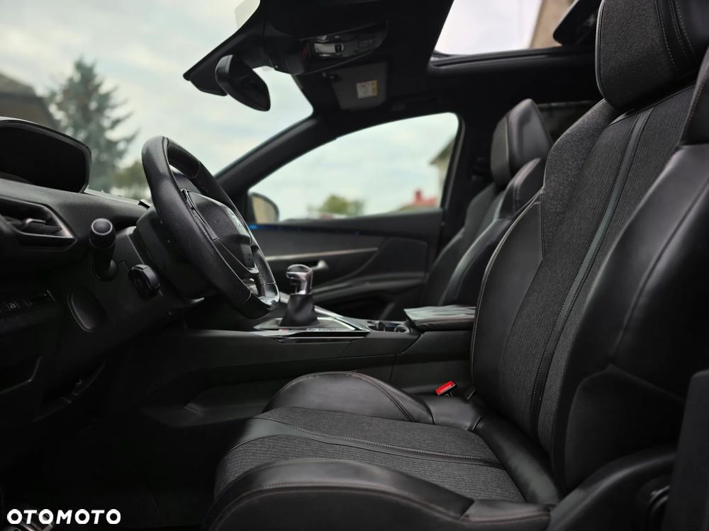 Peugeot 5008 - 16